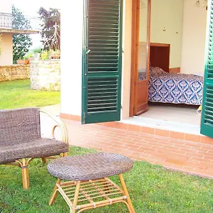  Apartment Il Girasole Italien