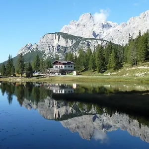 Szálloda Antorno, Misurina